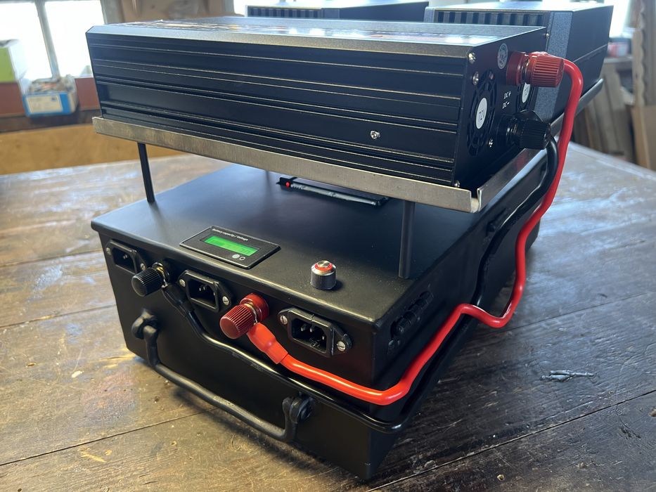 ДБЖ зарядна станція безперебійного живлення аккумулятор інвертор 72v