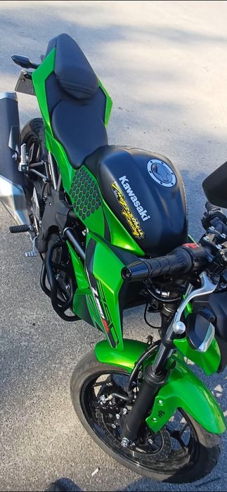 Продам Kawasaki z250sl