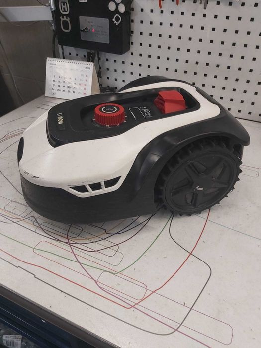 Kosiarka automatyczna C-MOW M-10