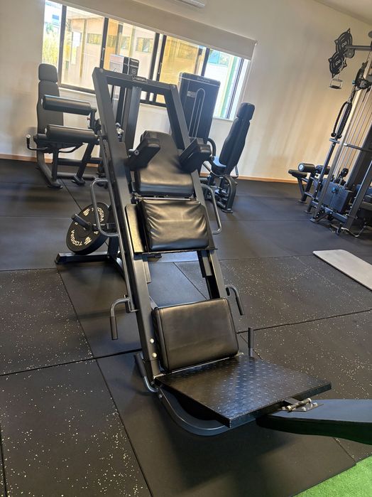 Leg-Press / Hack Machine with Dual Function436988785187901441