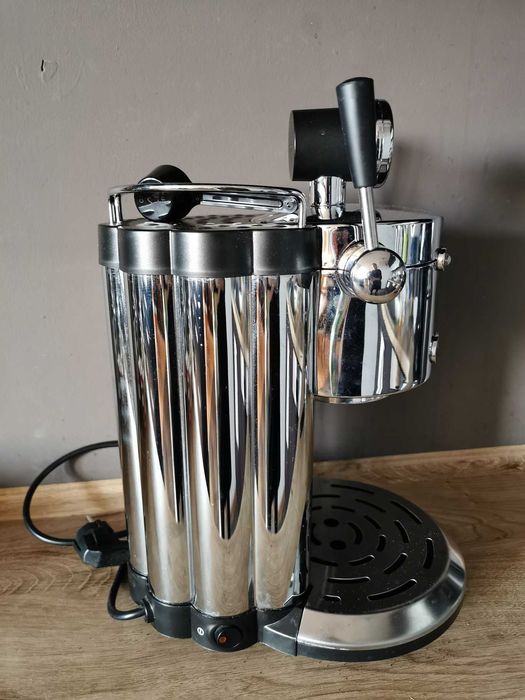 Ekspres do kawy Ariete Cafe Novecento 1387B używany