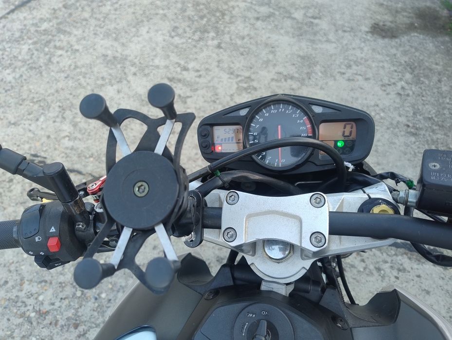 Suzuki GSR 600 2007