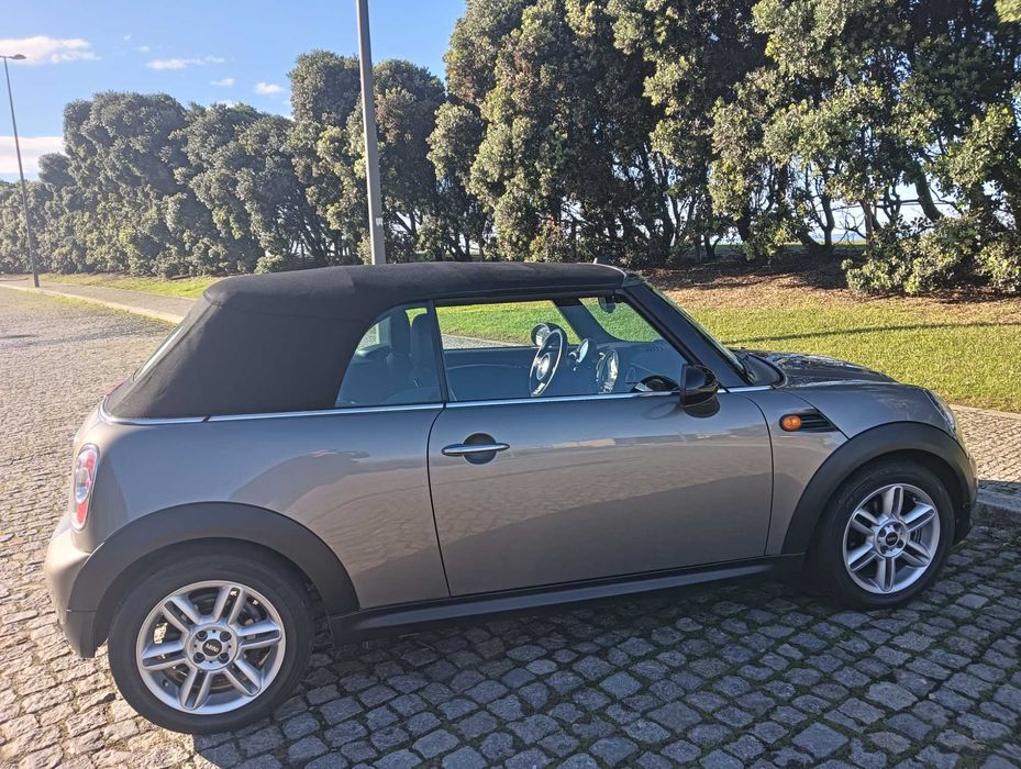 Mini Cooper D Cabrio