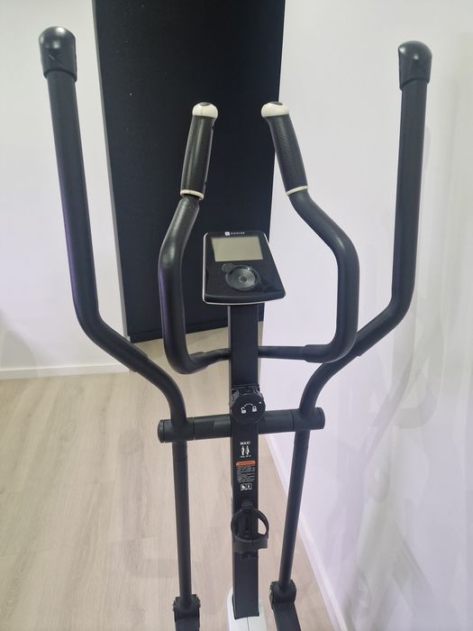 Elíptica domyos usada como nova