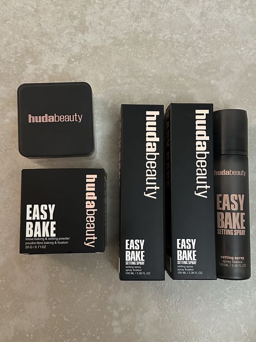 Huda Beauty спрей фіксатор, пудра