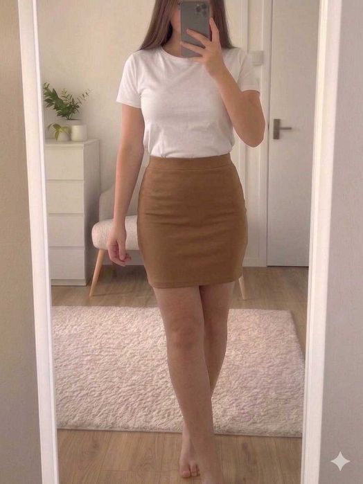 Spódnica damska XXS 32 Sinsay mini przed kolano na gumce prosta
