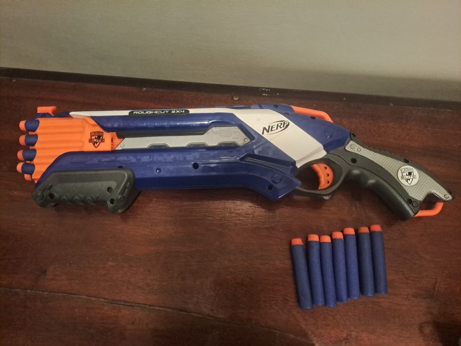 Pistola NERF + 15 Balas