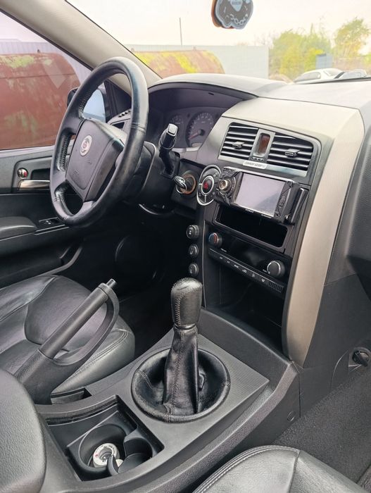 авто SsangYong Kyron2007року