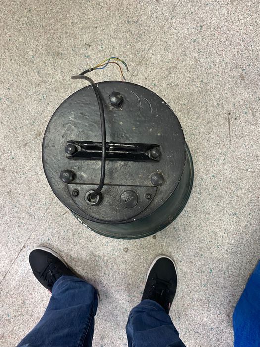 Lampa duża oświetlenie Hal