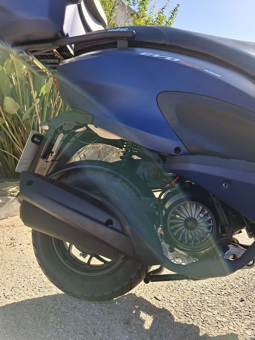 MYTOS: EVO 125 - como nova
