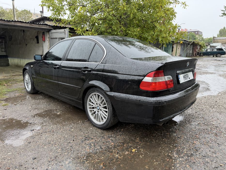 Продам BMW e46 рест