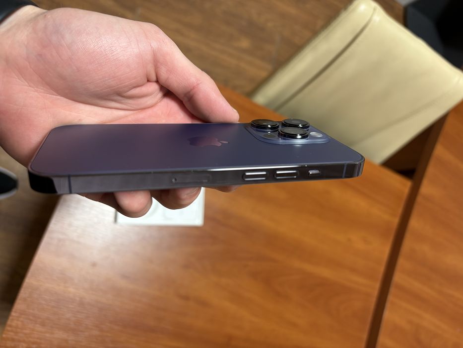 Продам iphone 14 pro 256gb