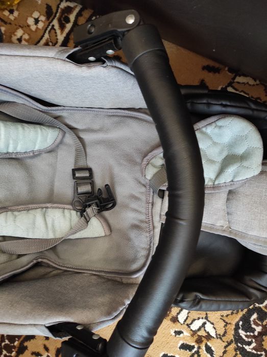 Коляска 2 в 1 нова