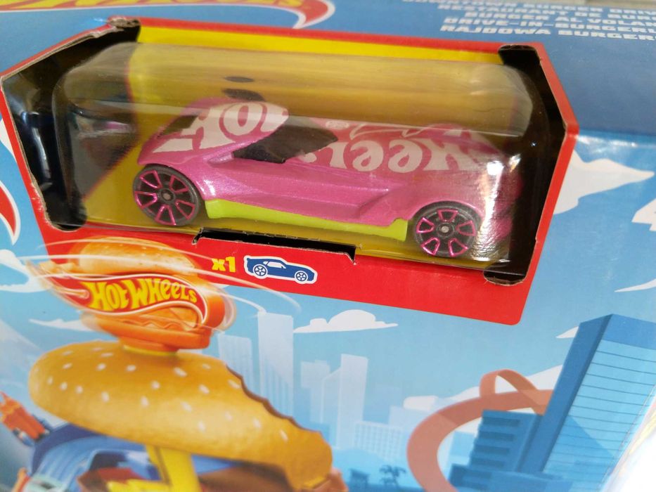 HIT Hot wheels rajdowa burgerownia HW + autko KURIER