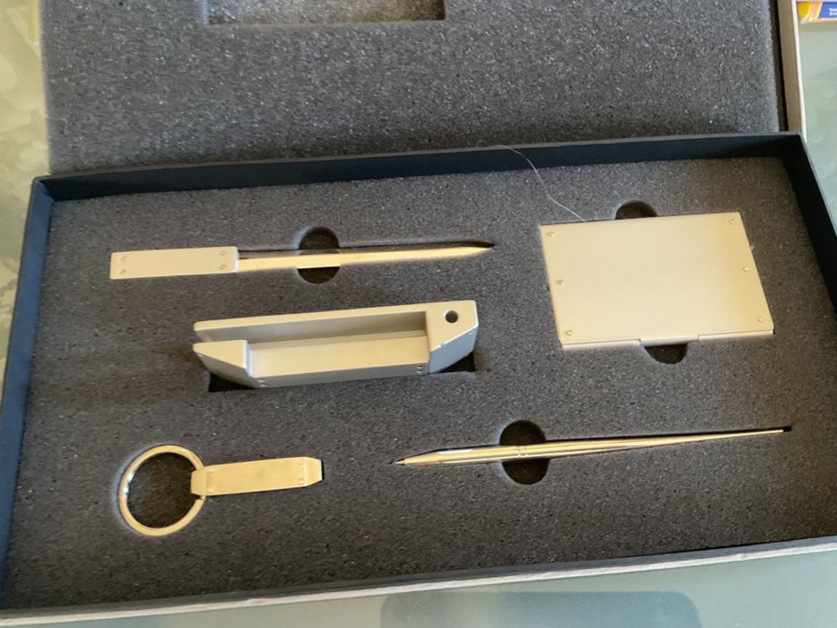 Pack Material Escritório