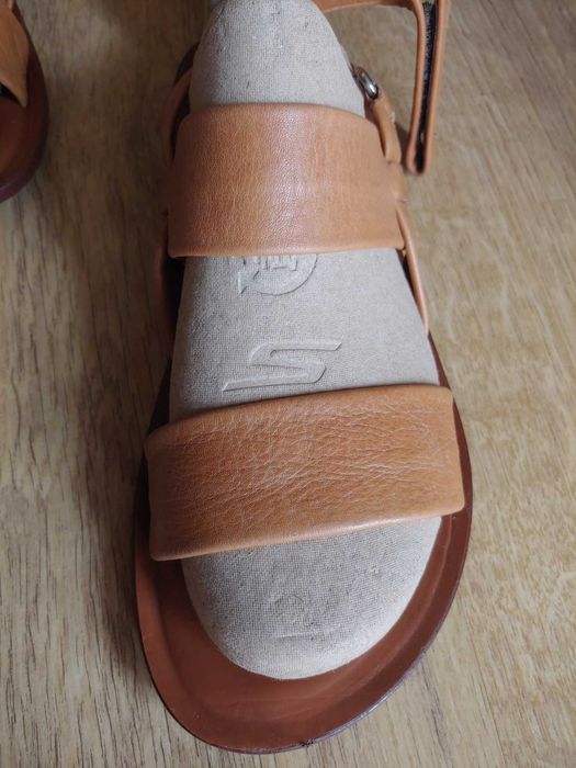 Кожаные мужские босоножки . Италия.