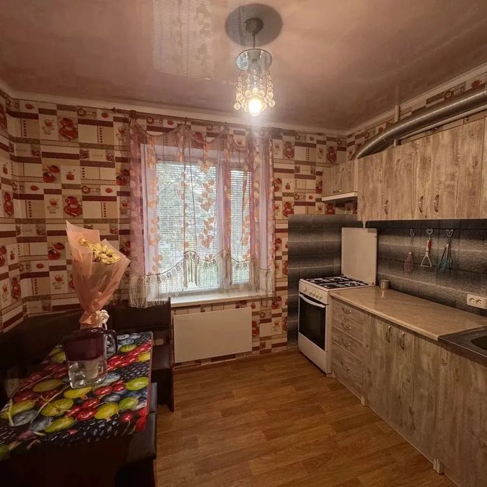 Здаю в оренду 1кім подобово