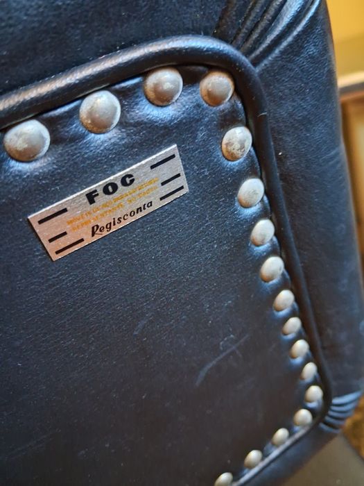 Secretária e cadeira ferro