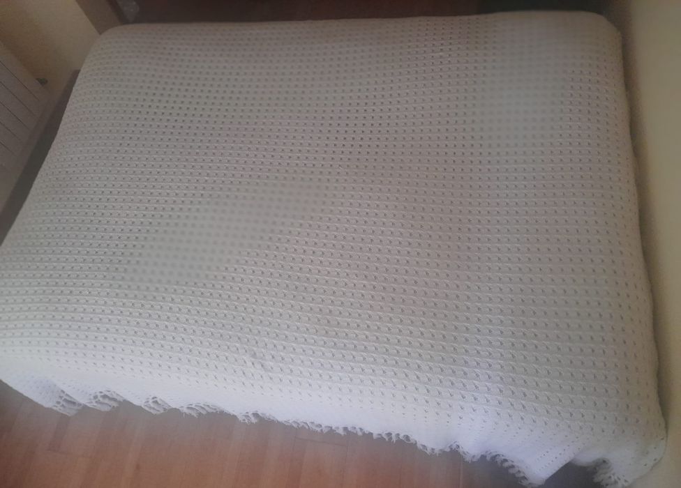 Colcha casal em croché branco