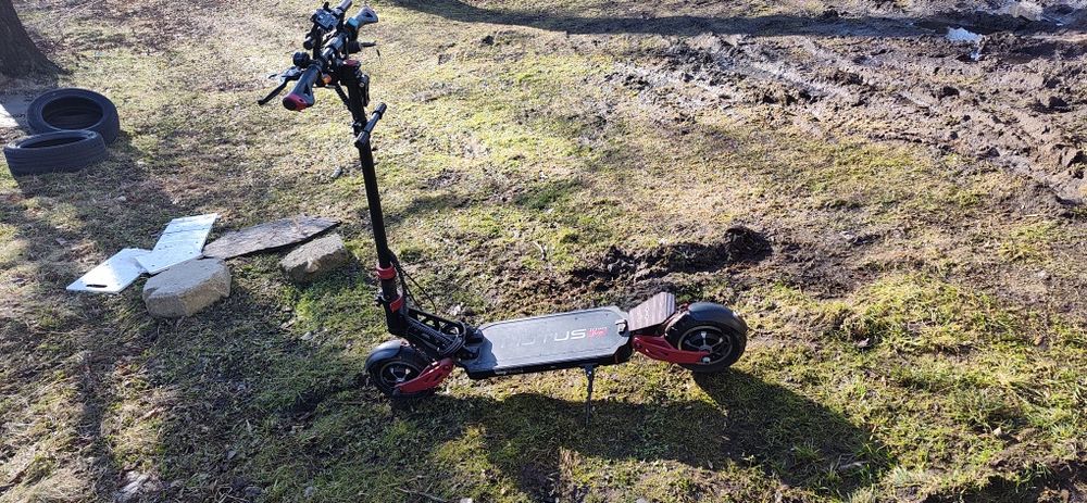 Hulajnoga elektryczna