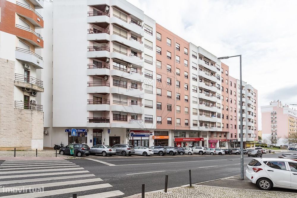 Apartamento T3 para venda — São Sebastião, Setúbal