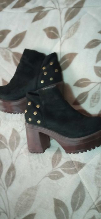 Botas senhora 37