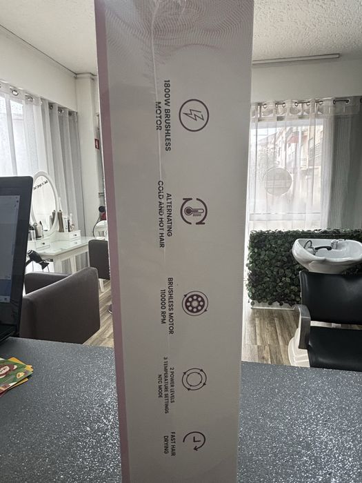 SECADOR PROFISSIONAL SMARTPRO by A·G·V — 1800W