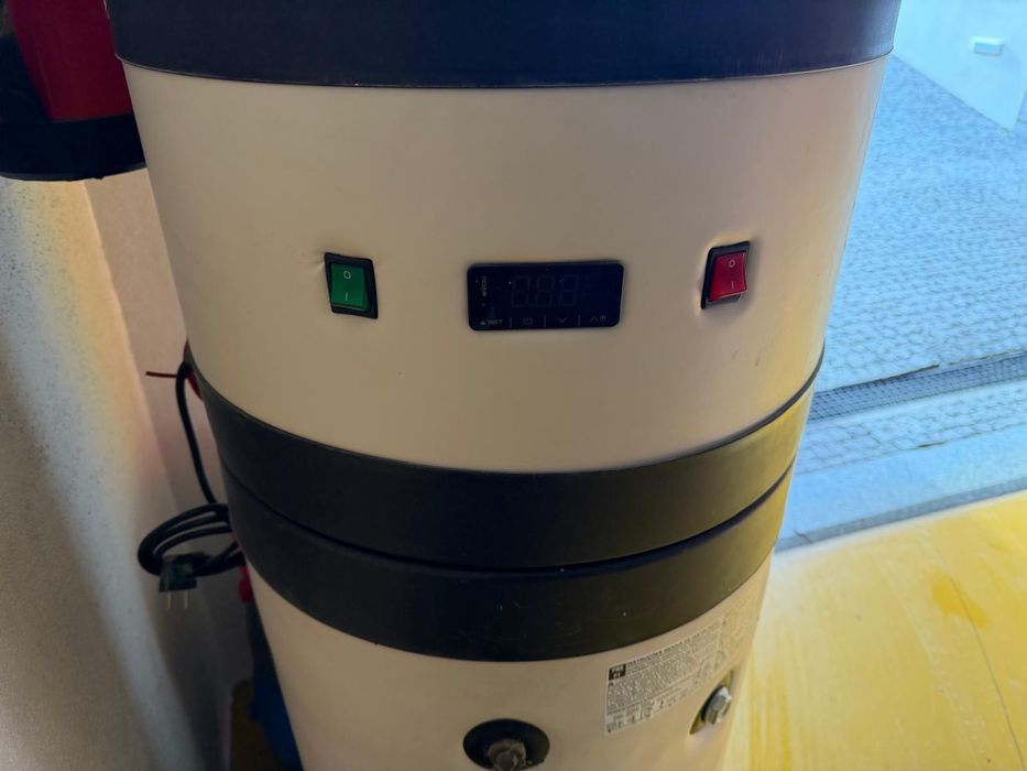 Bomba de calor AQUAFER 100Litros como nova