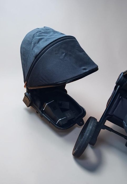 Wózek dziecięcy 3w1 Venicci Tinum 2.0 (Gondola + Spacerówka) + Fotelik Joie