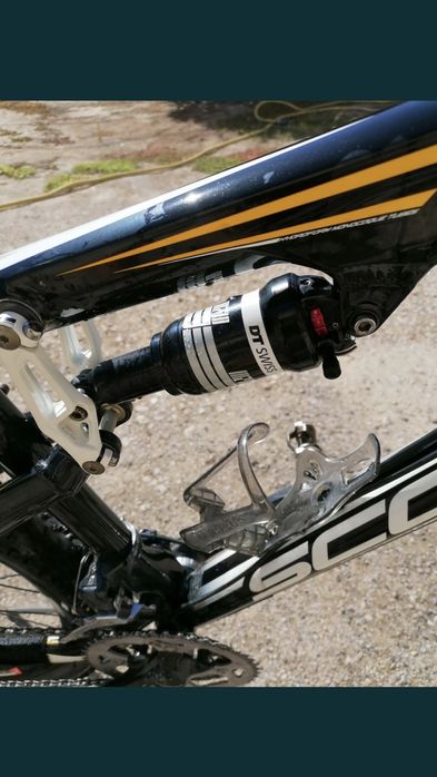 Scott Spark 50 roda 27.5 Suspensão Total com bloqueio no volante