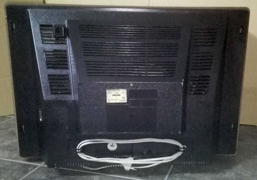 Televisão PHILIPS 20CT 2026/16Z