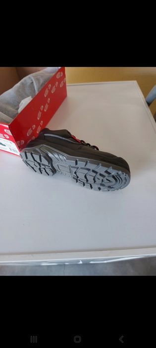Sapatos de trabalho.