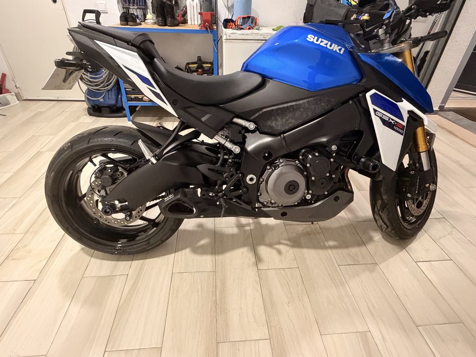 Suzuki GSX-S 1000 praticamente nova