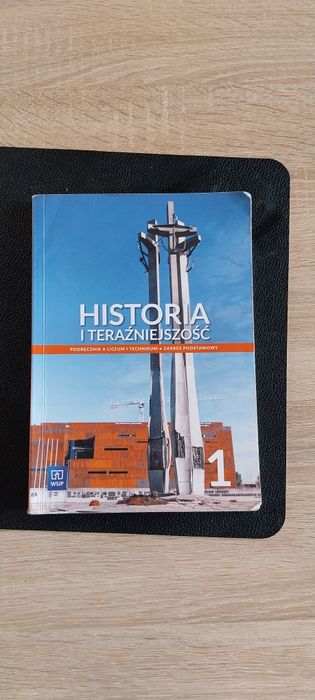 Historia i teraźniejszość