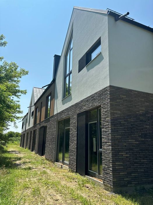 Продаж якісного таунхауса 115м2 в м. Ірпінь з ГАЗОМ 2 сотки землі - View 3
