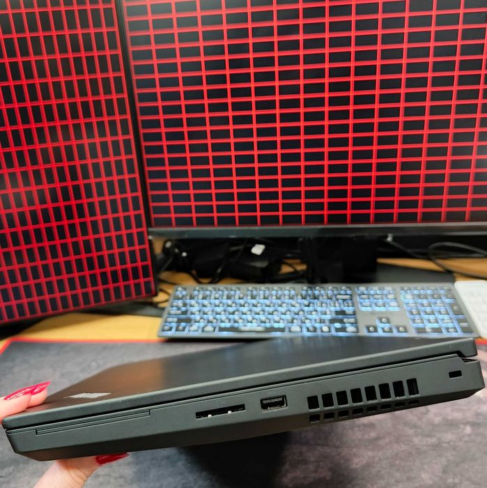 Ігровий ноутбук Lenovo T15g Gen1 i7-10750H RTX2070 Super Max-Q 8GB HDR