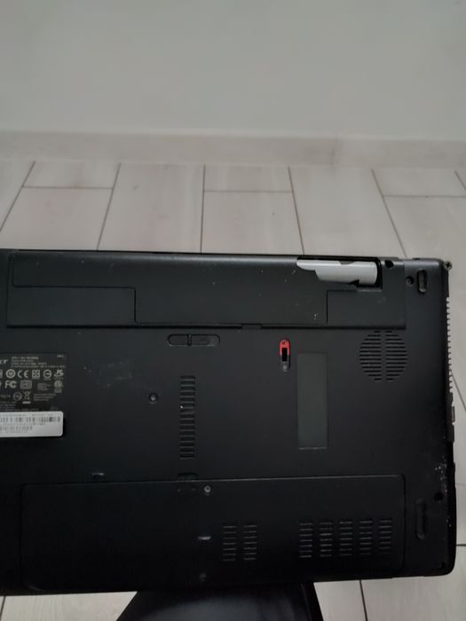 Ноутбук aser Aspire 5336