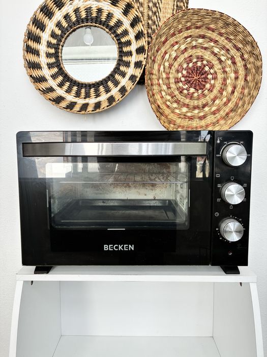 Vende-se Mini-forno BECKEN BMO4134
