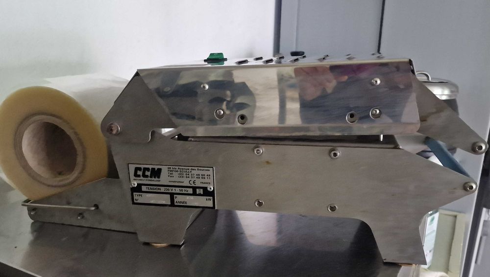 Seladora de fita-filme a quente