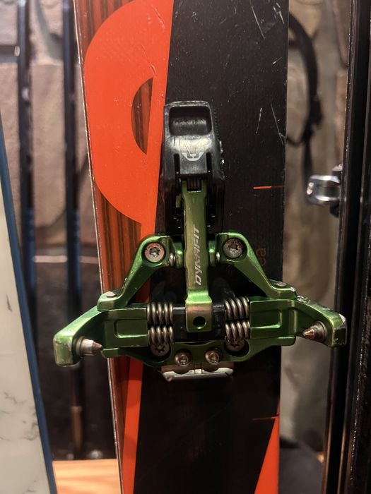 Atomic Backland SL 78 + Dynafit Superlight + Pomoca