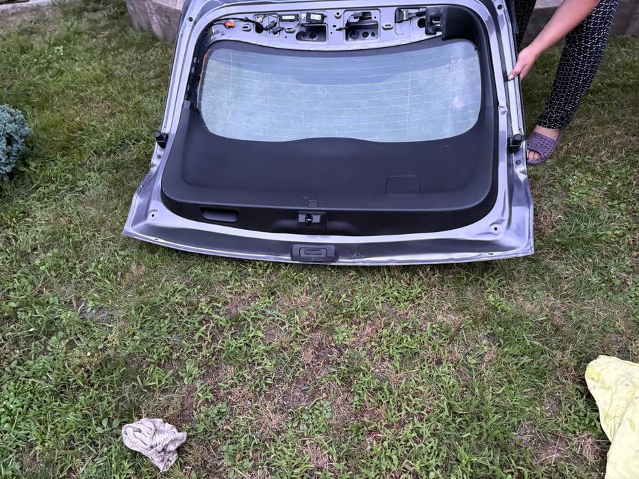 Ляда, задній багажник Chevrolet Bolt EUV 2022