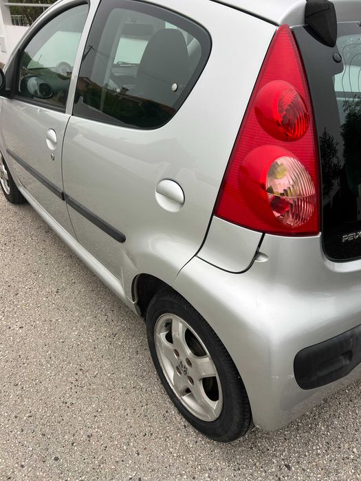 Peugeot 107 de 11/2010