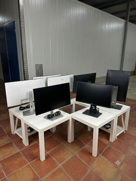 Lote de 30 Monitores Dell Usados - Estado Impecável (Gama Profissional)