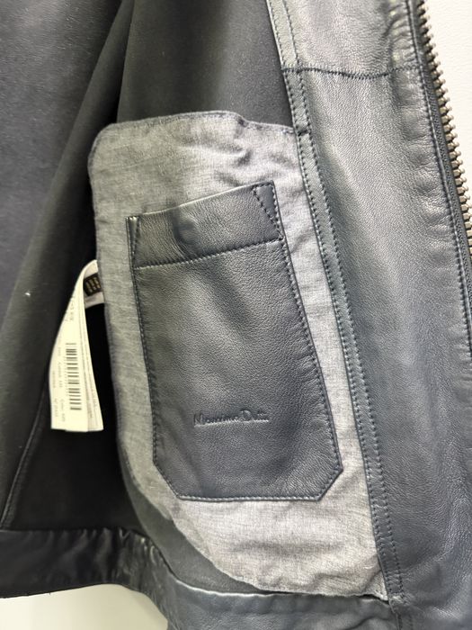 Кожанная куртка Massimo Dutti