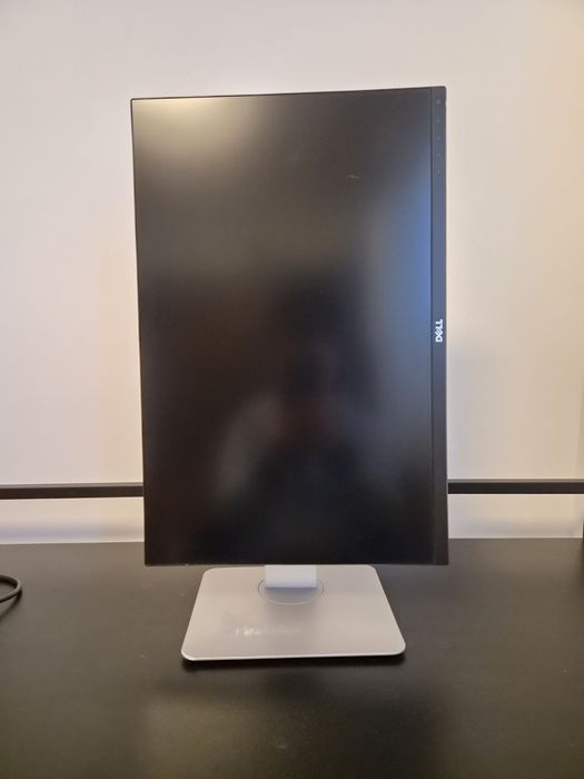 Monitor 24" LED Dell U2415