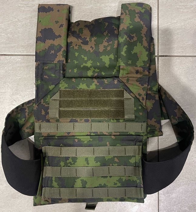Kamizelka taktyczna/M05  Fiński kamuflaż leśny - Bez wkładu / Nowa