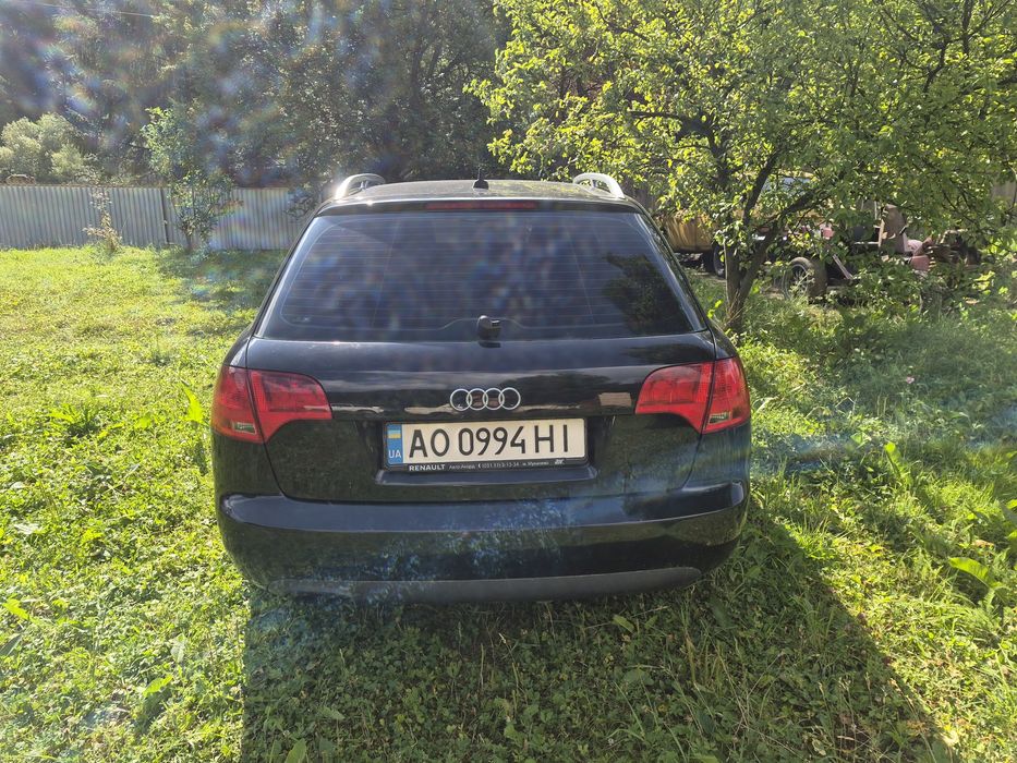 Авді А4 2005р.2.0д