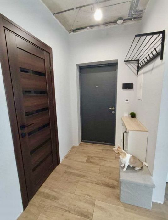 Продаж 2-кім. квартири 70м2 5 хв до Вікторії Гарденс 5 хв