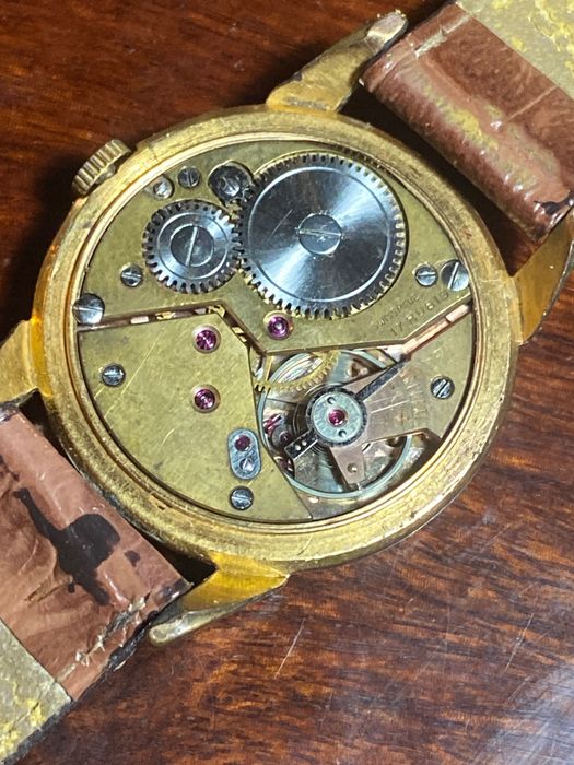 Relógio Suíço Oriental Chronometre Antimagnetic Plaquet Ouro Trabalha