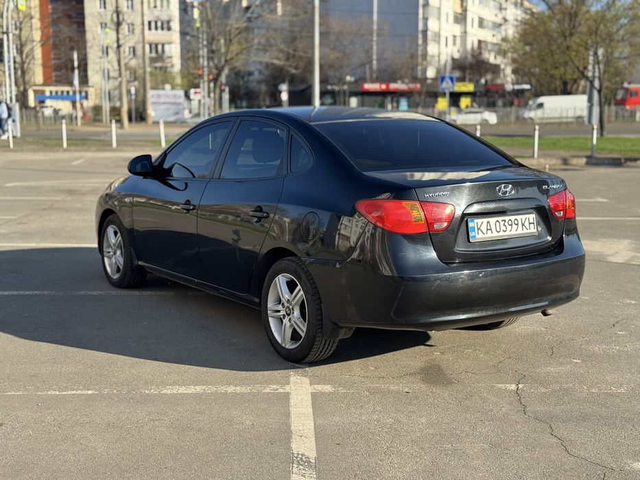 Hyundai Elantra HD